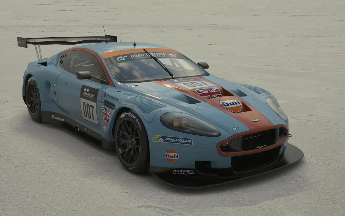 Aston Martin DBR9 GT1 2010
