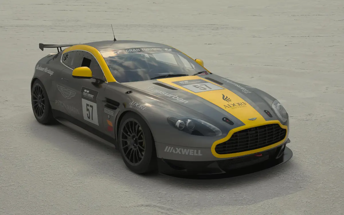 Aston Martin V8 Vantage Gr.4 2015